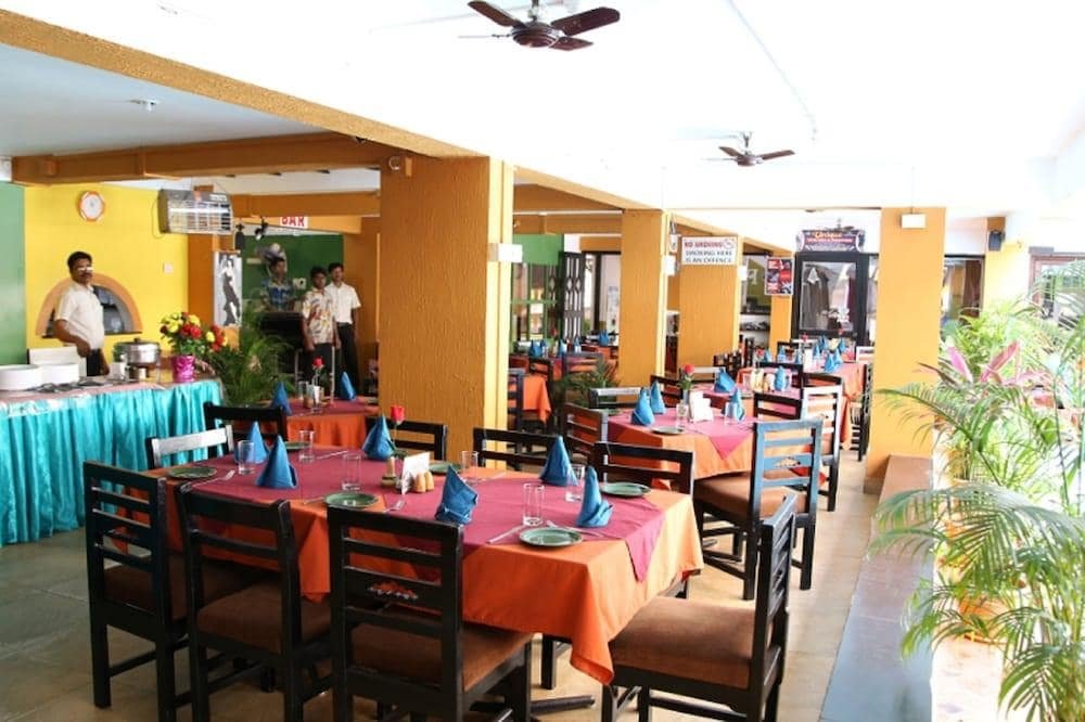 Alor holiday Resort in Calangute - photo 11