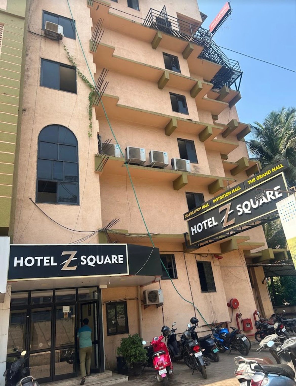 Hotel Z Square