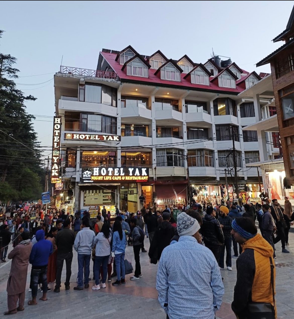 Yak Hotel