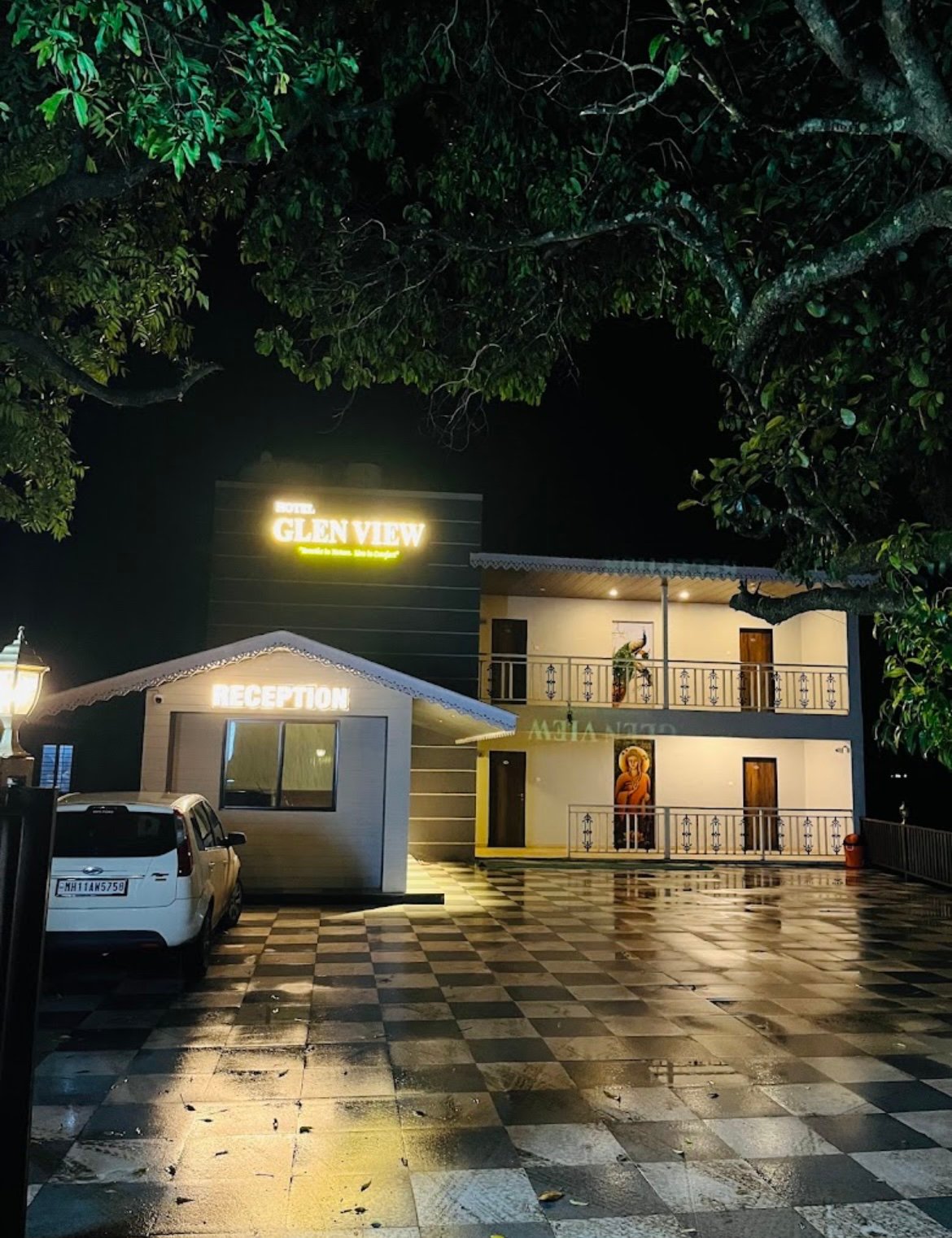 HOTEL GLEN VIEW