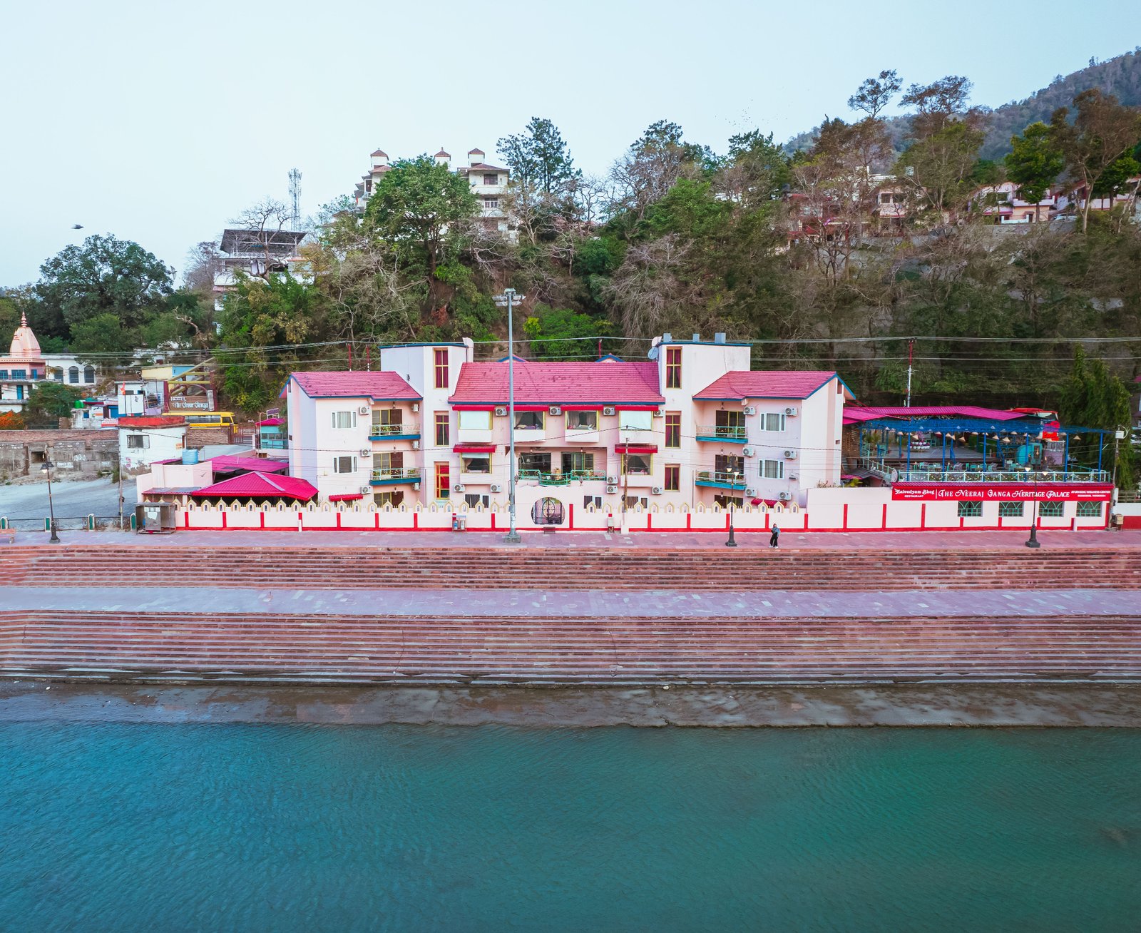 The Neeraj Ganga Heritage Palace in Omkarananda Gita sadan Badrinath Road, NH 58, Muni Ki Reti, - Budget Stay on EBO Stayy