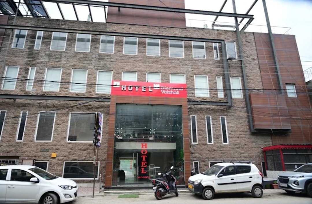 Diamond Vishali in Vishali Hotel, Gandhi Nagar, Kullu, Himachal Pradesh 175101 - photo 1