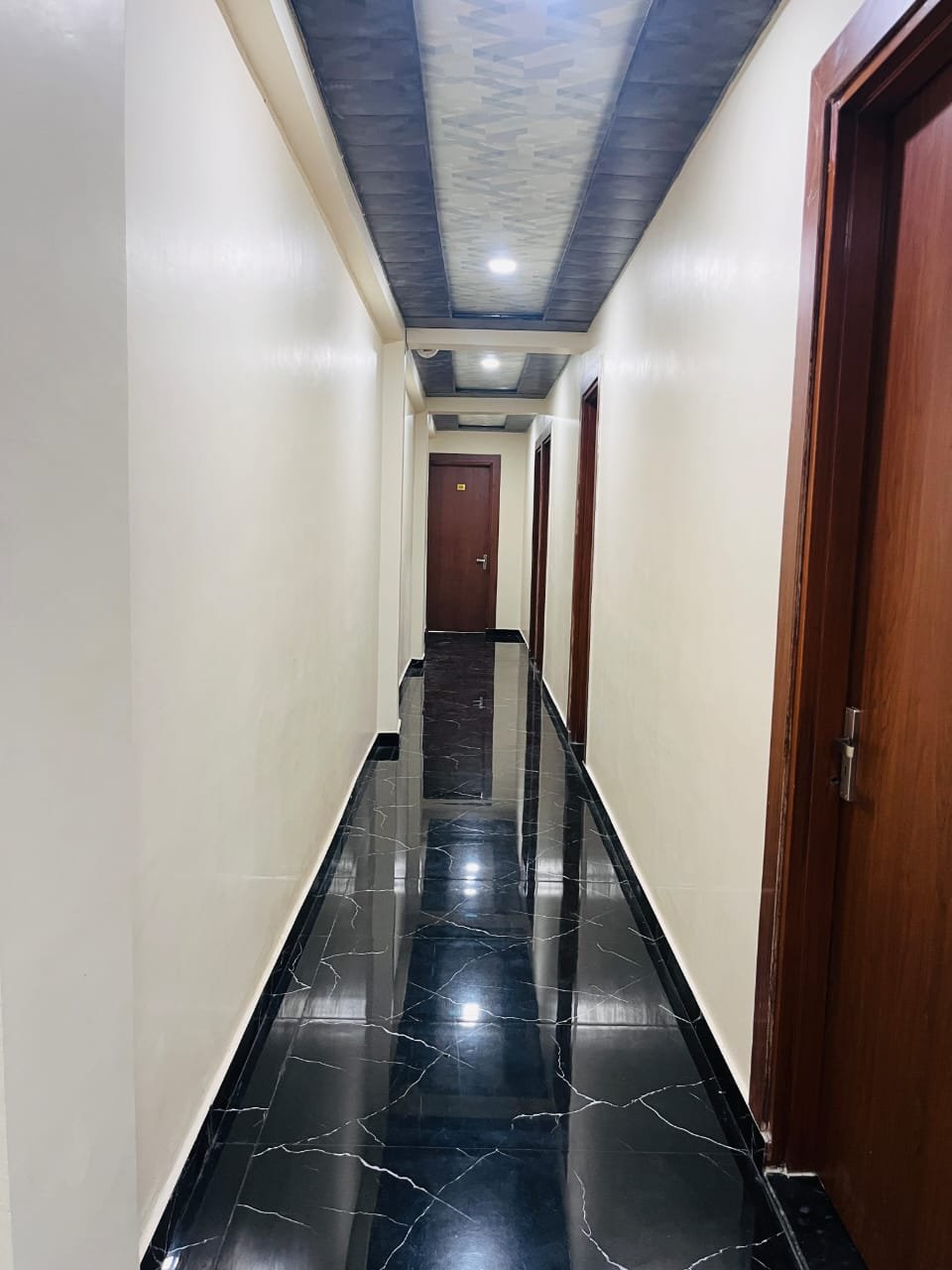 Hotel shaurya