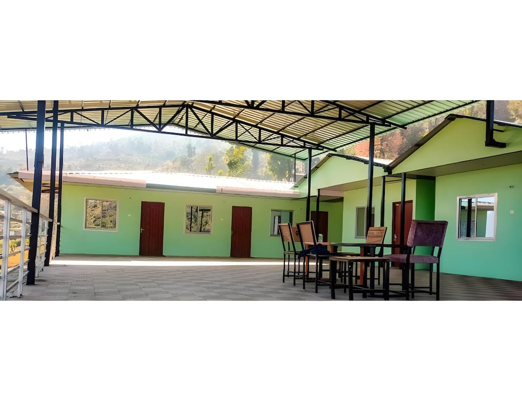 Raibaar resort Guptkashi