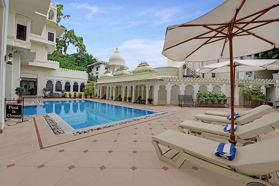 Swaroop Vilas-lake Facing Boutique Hotel