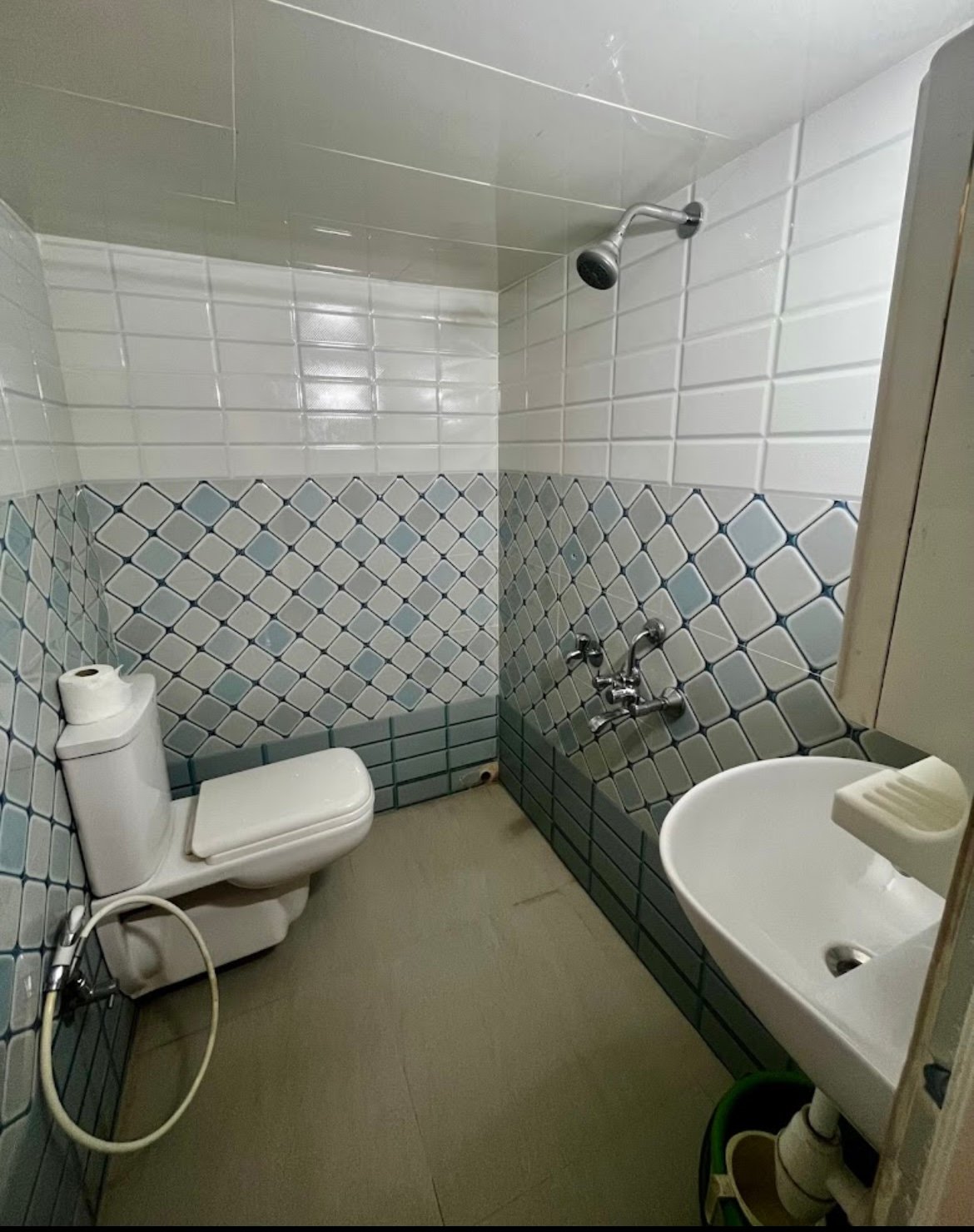 Easy living Guest House ,verca