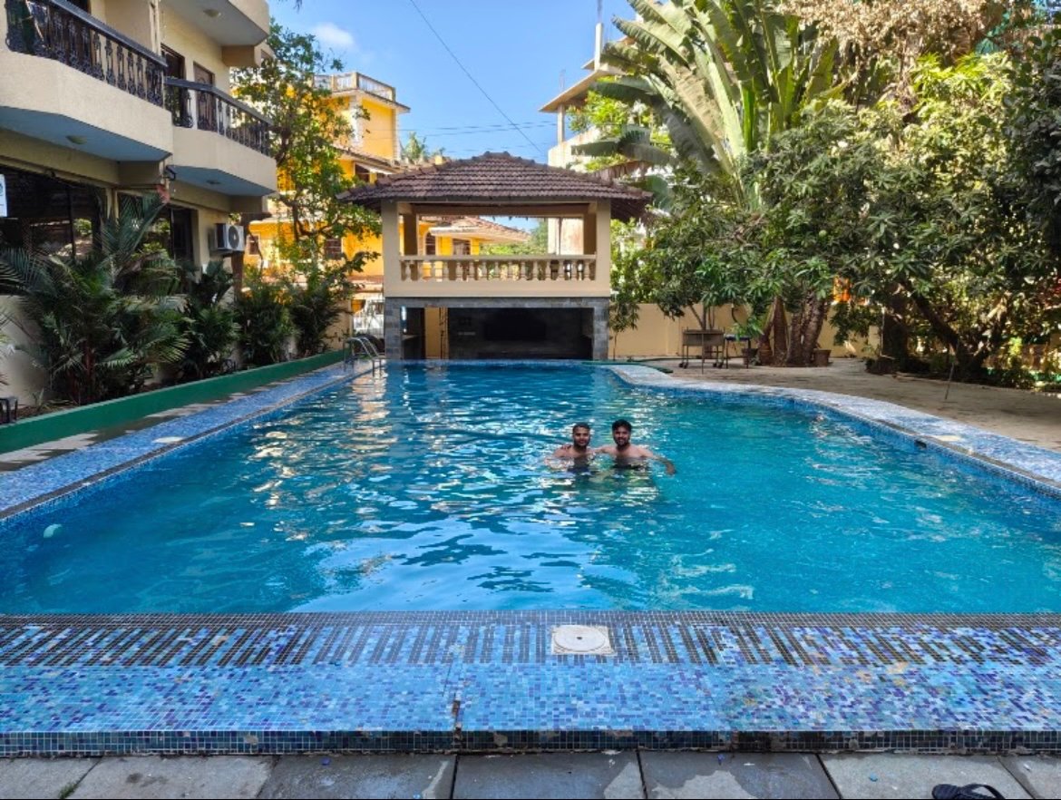 Rendezvous Beach Resort