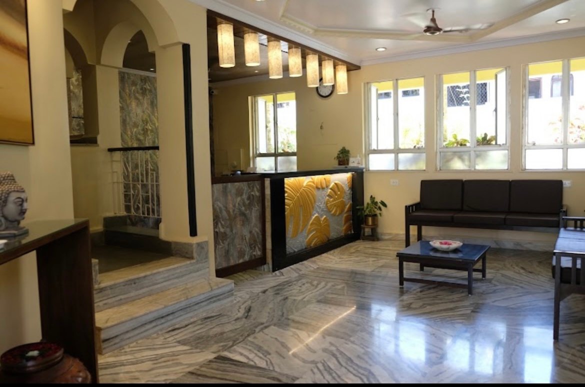 Hotel Gopika International