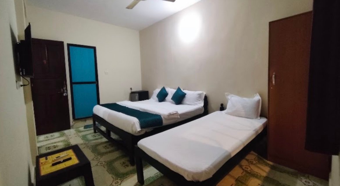 Subhash Guest House in Baga, Calangute, Goa 403516 - photo 13