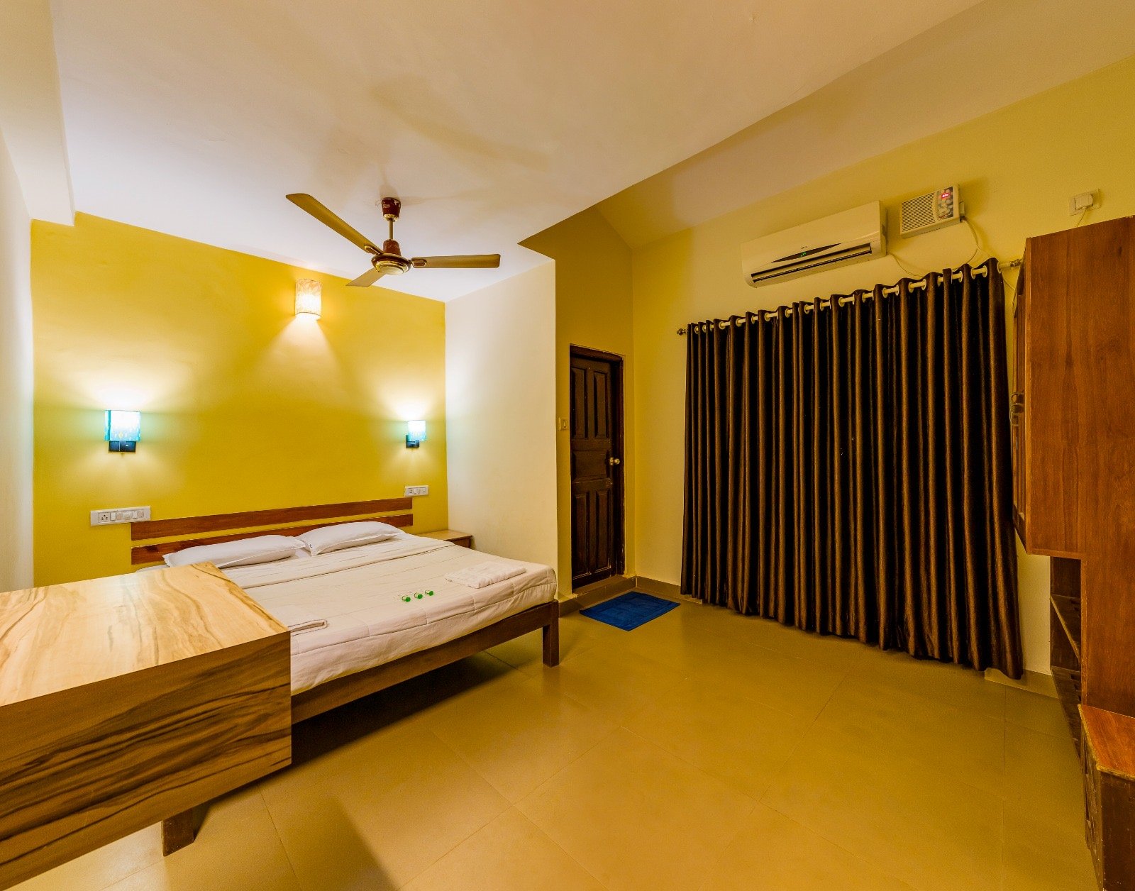 Hotel Lua Nova - Best Hotel in Baga Goa