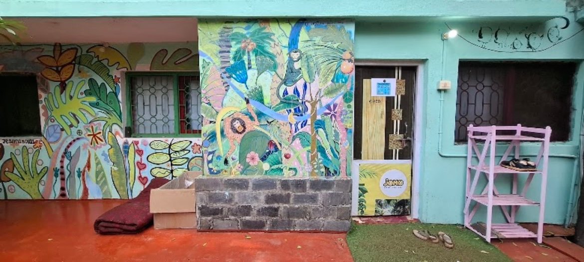 Jomo Hostel Bar & Cafe Arambol
