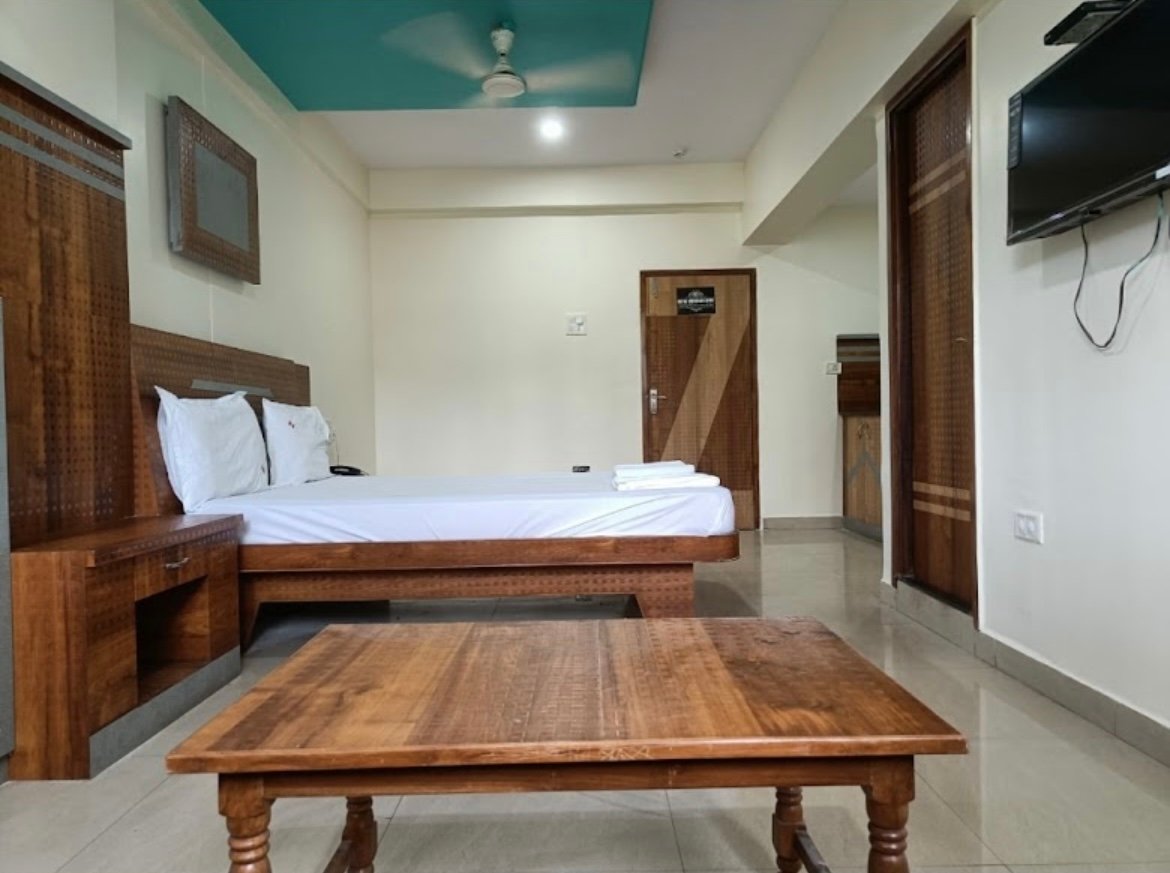 Hotel Z Square