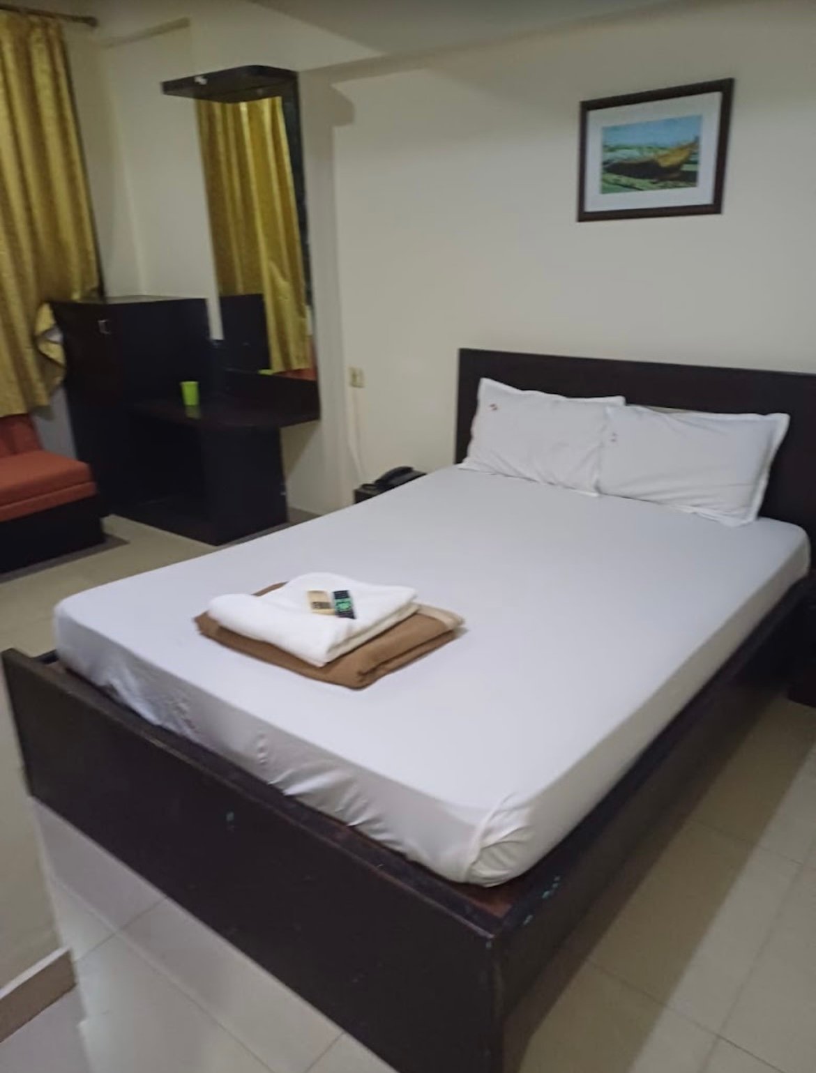 Hotel Z Square