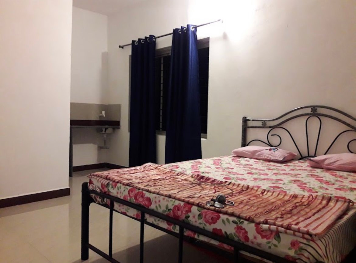 Devesh Villa & Guest house