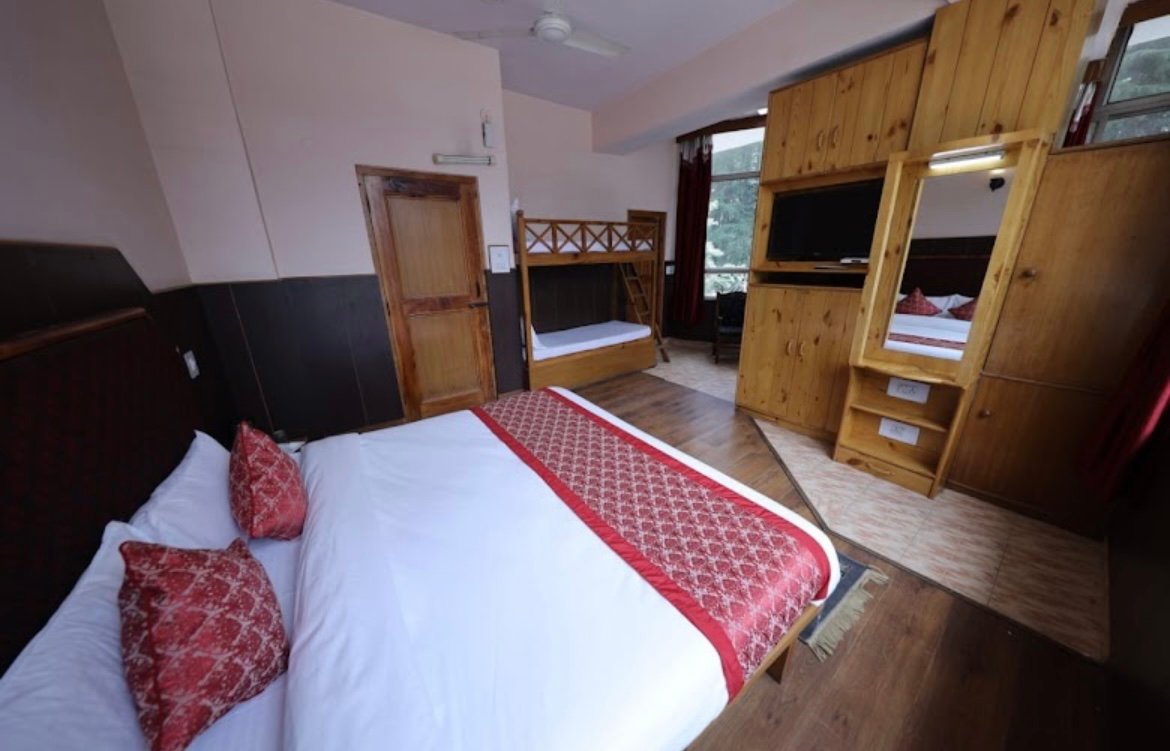 Yak Hotel