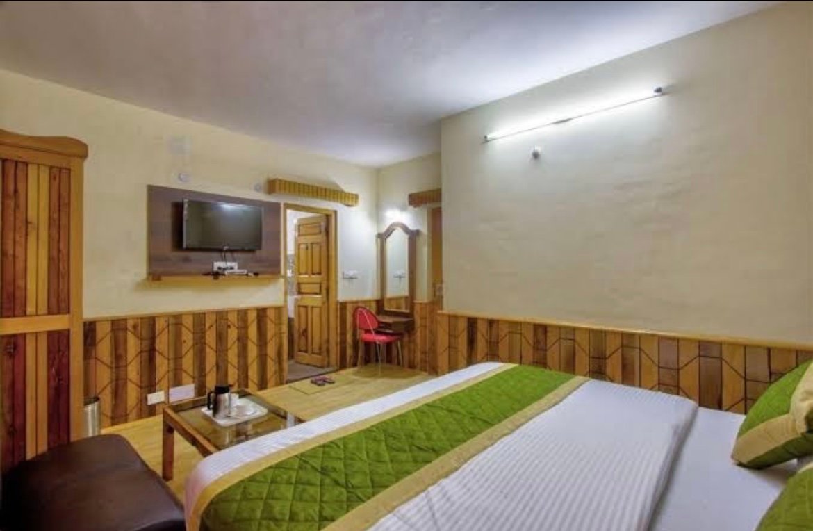 Hotel Samiru Manali