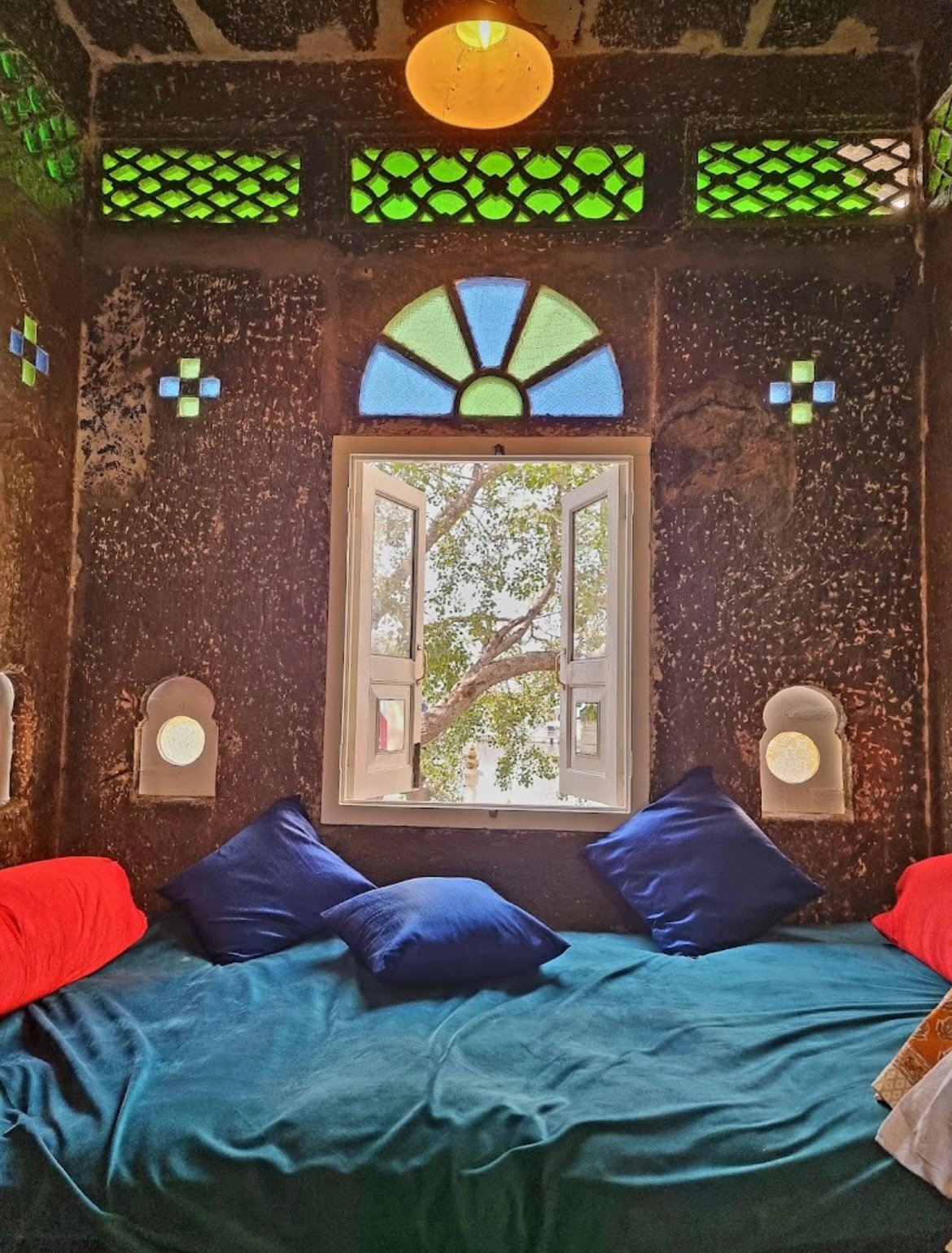 Barefoot Boutique in Silawatwari, Udaipur, Rajasthan 313004 - photo 15