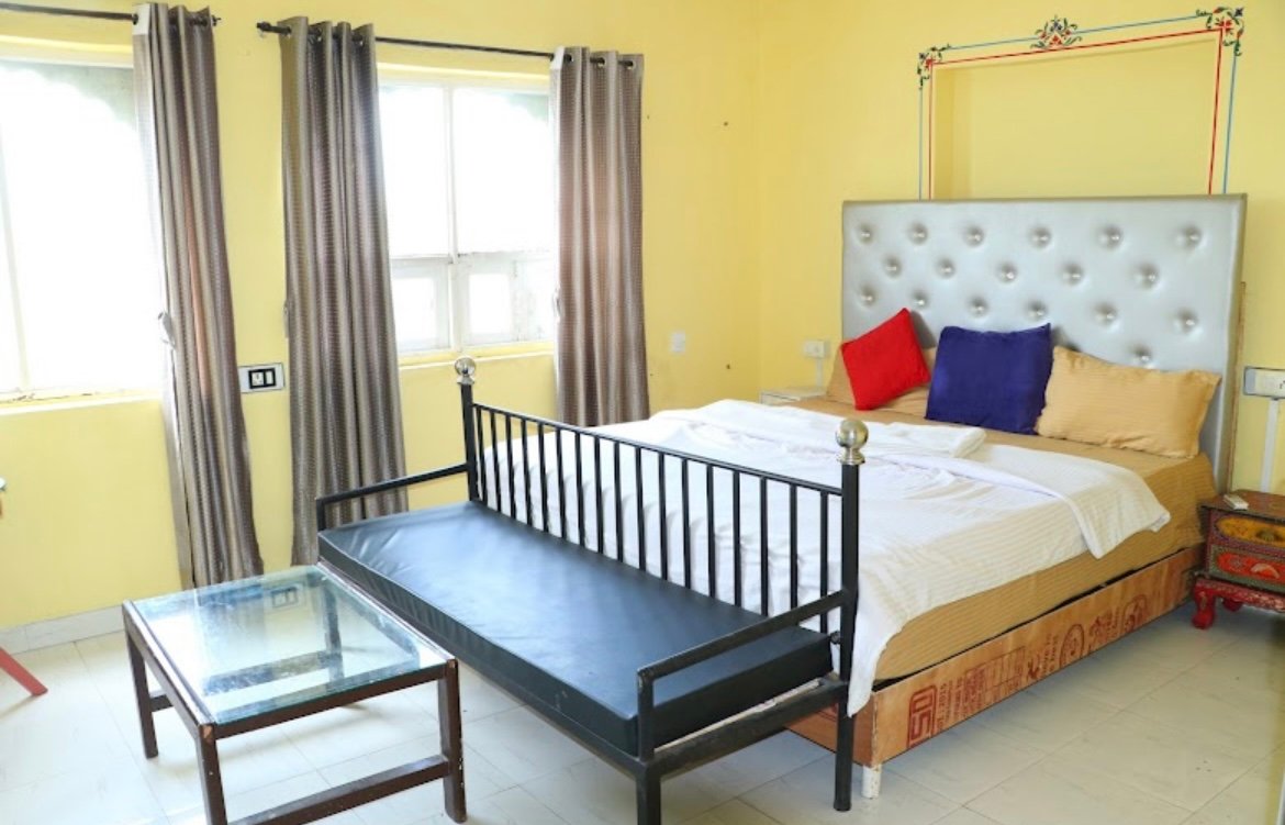 The Hostel Crown Udaipur