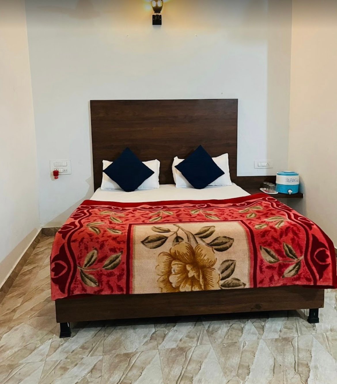 Hotel abu hills