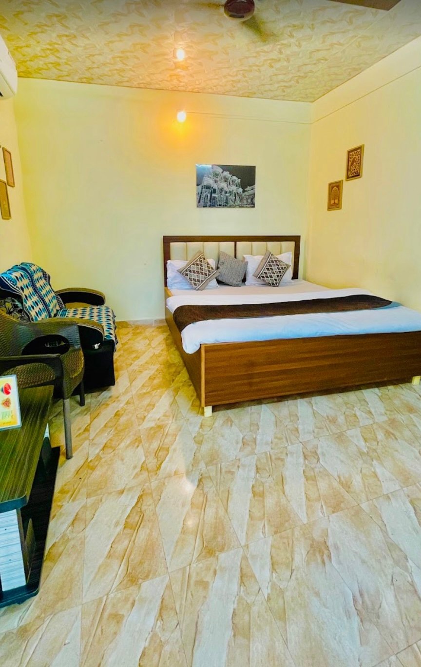 Hotel abu hills