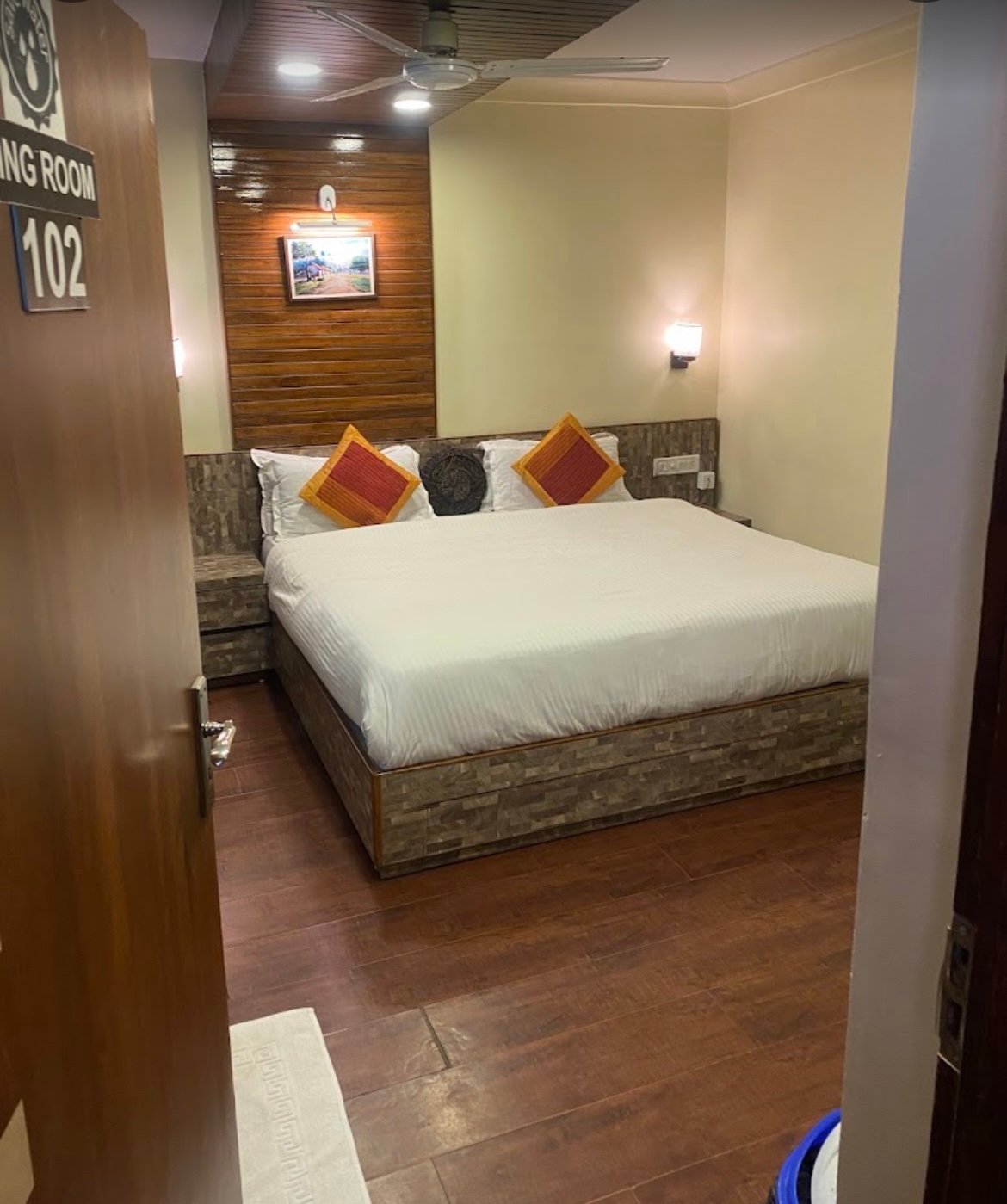 Shaleen Elegance Homestay