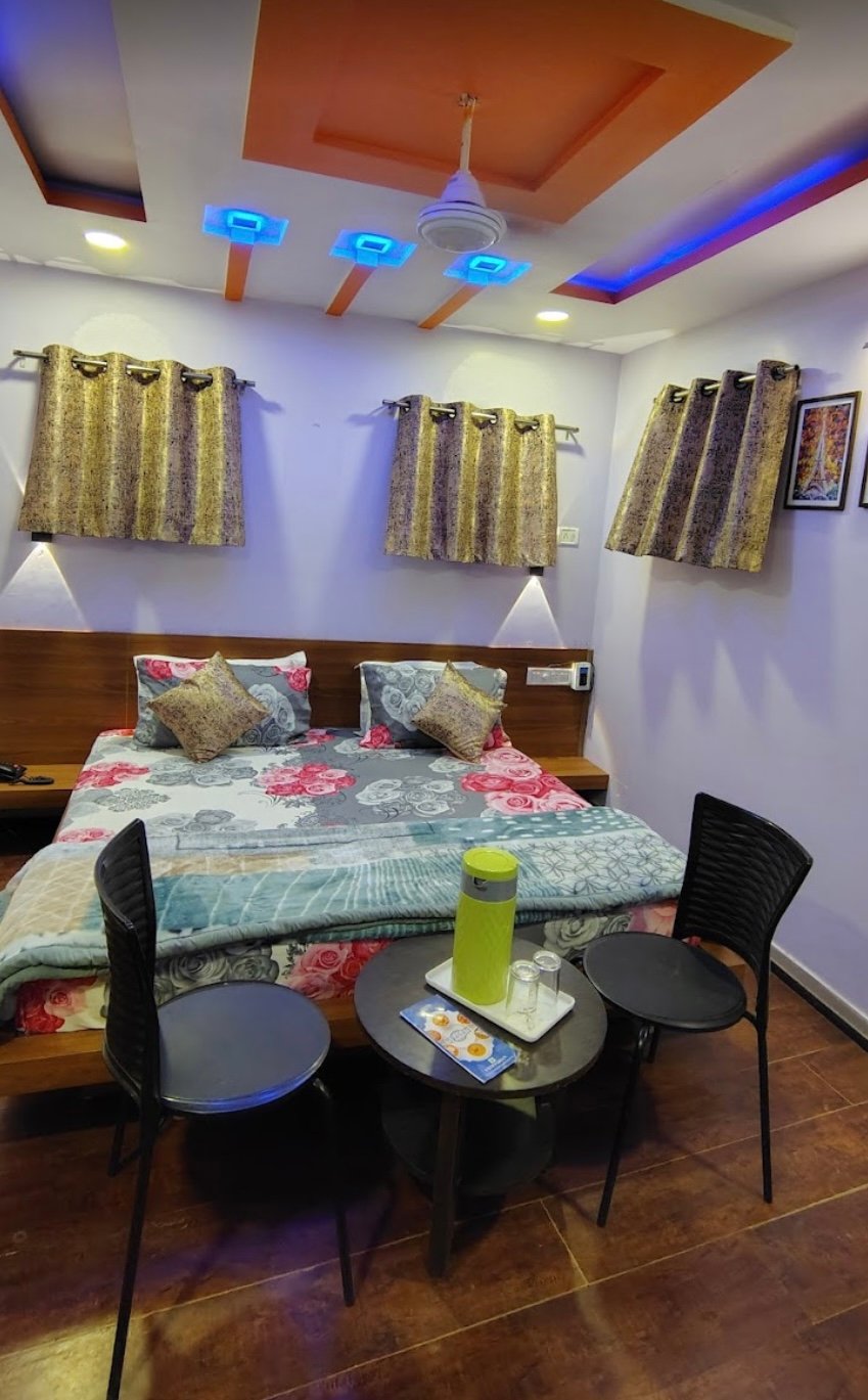 Shaleen Elegance Homestay