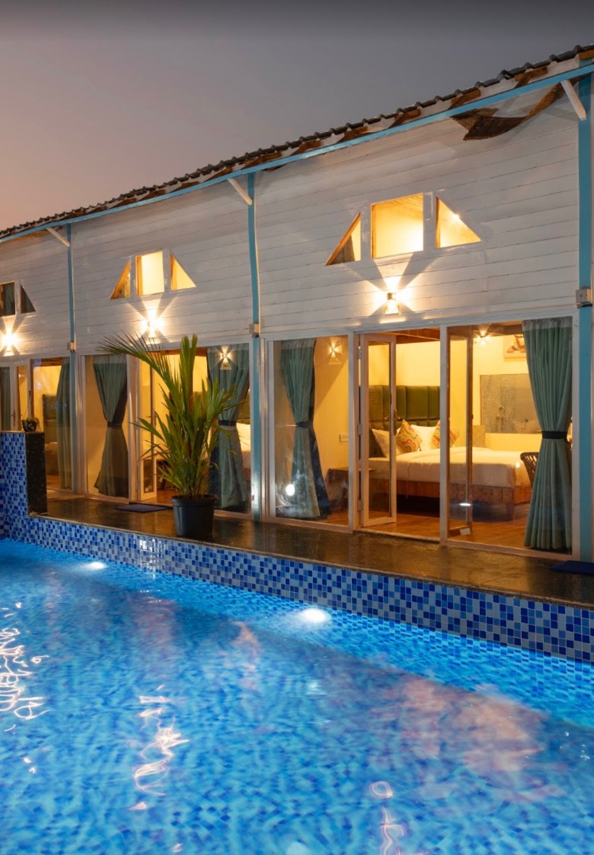 Bay View Resort in Monteiro Vaddo, Anjuna, Goa 403509 - photo 12