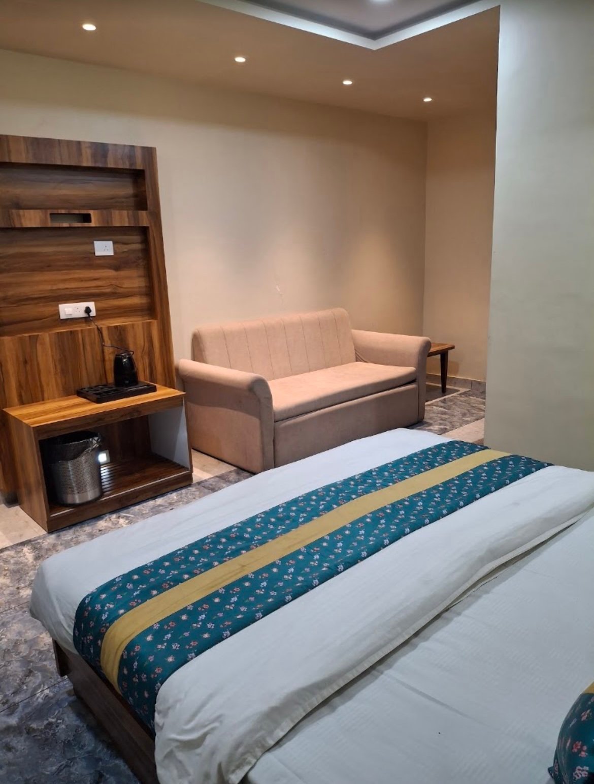 Hotel Oasis