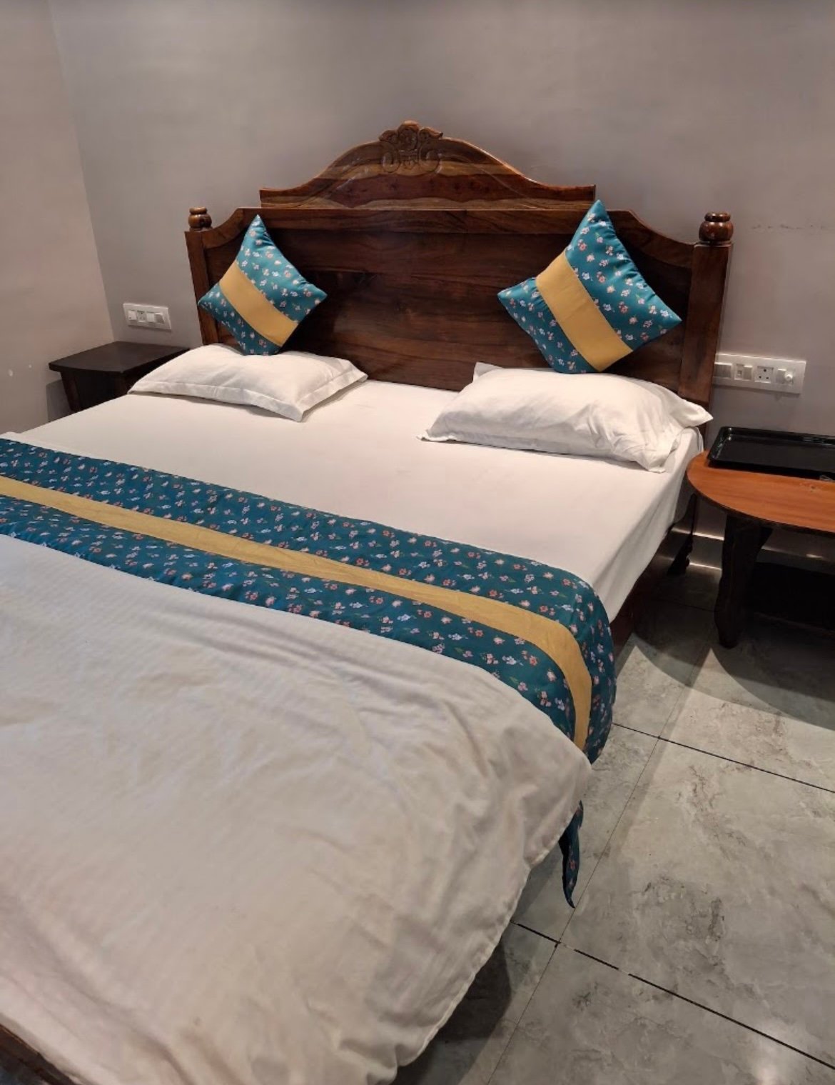 Hotel Oasis in Nakki Lake, Aburaj, Rajasthan 307501 - photo 13