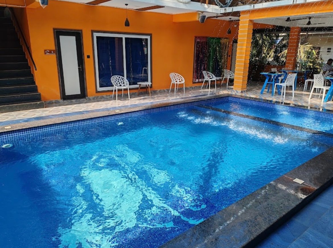 OZIBA BEACH RESORT in KhalchaWadda Rd, Arambol, Goa 403524 - photo 11