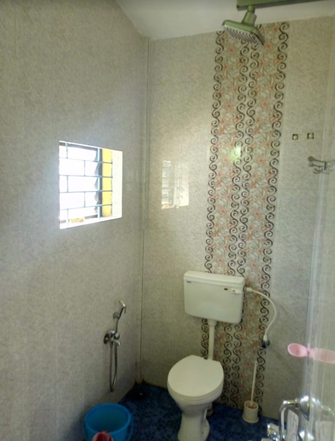 shiva shanti guest house