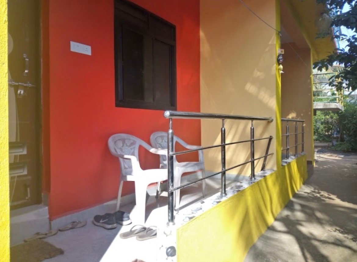 shiva shanti guest house
