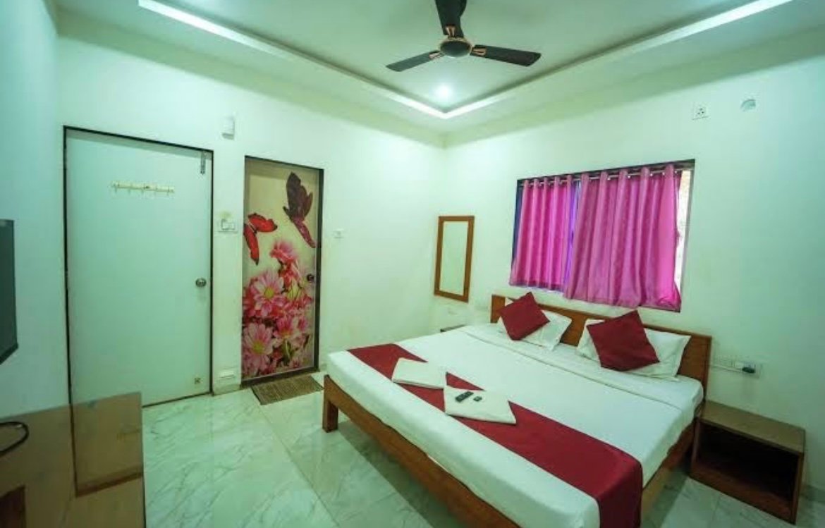 Green Heaven River Side Resort and Villa