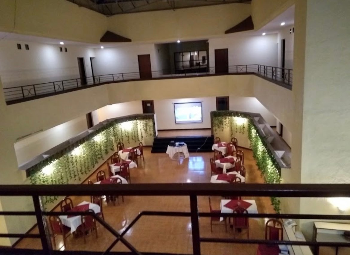 The Dhanhills - A Valley View Hotel In Panchgani