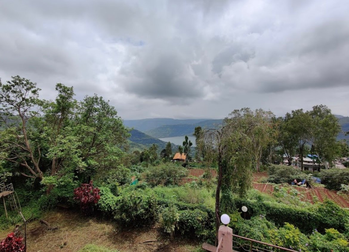 The Dhanhills - A Valley View Hotel In Panchgani