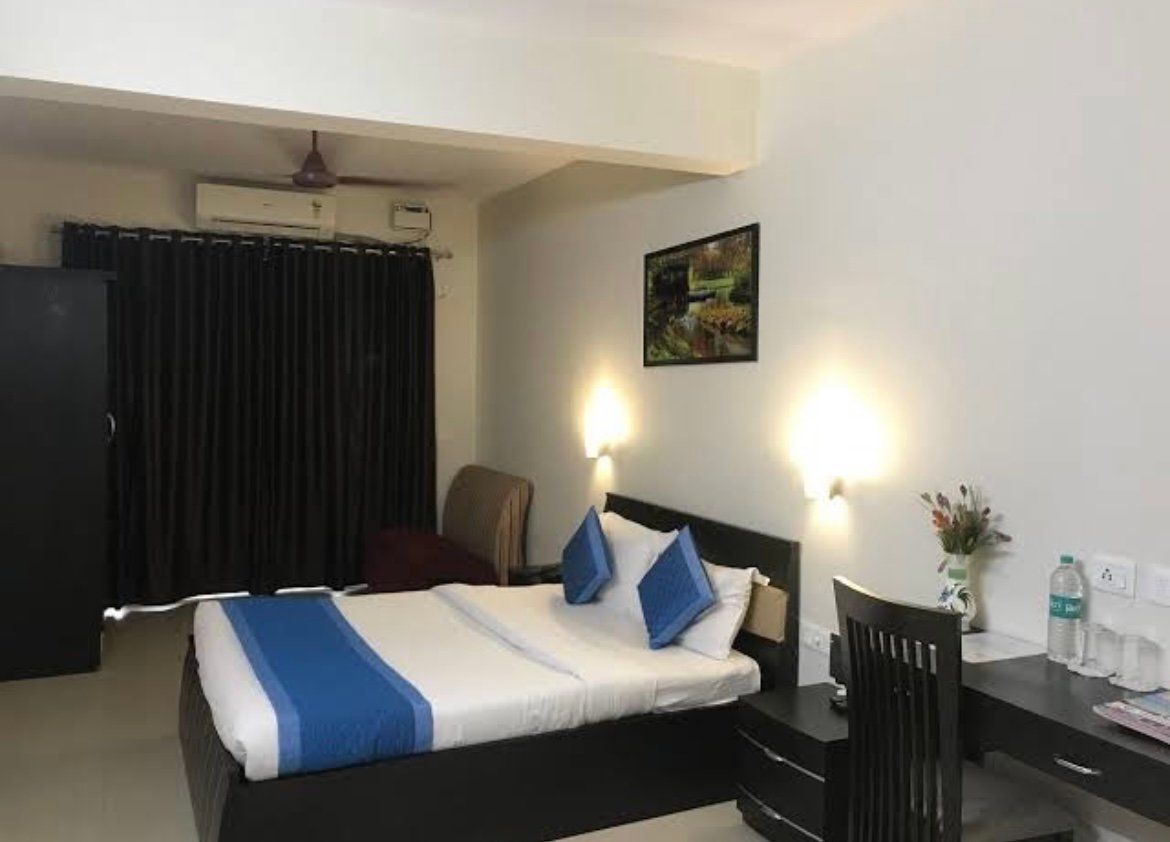 All Seasons Guest House | Rooms & Dorms
