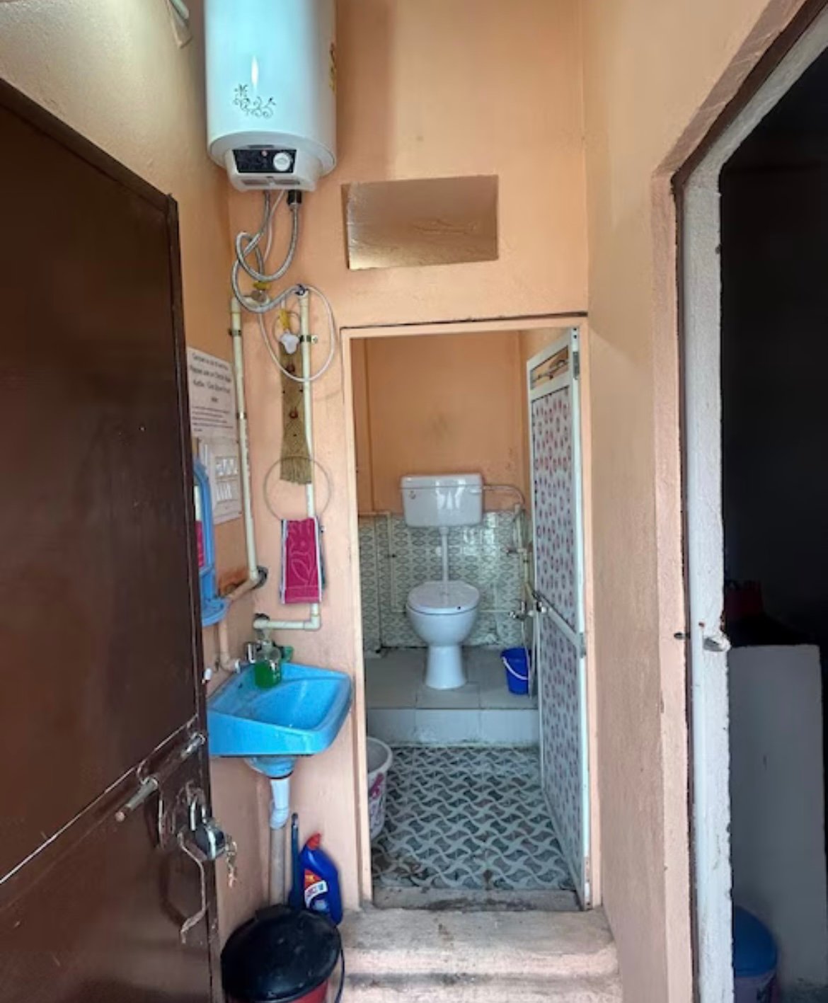 Tribhuvan Homestay - Family Home Stay in Ujjain in Shastri Nagar, Ujjain, Madhya Pradesh 456010 - photo 10
