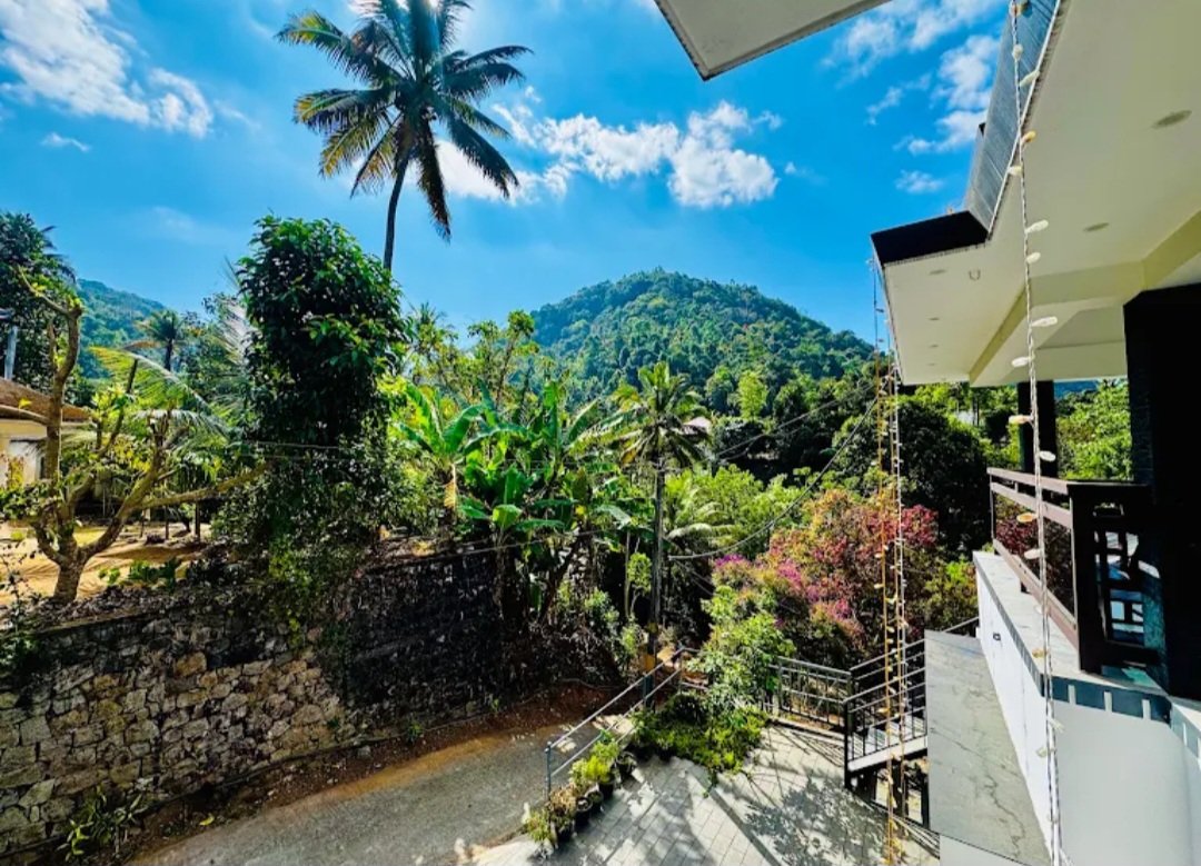 Cozy Nest Homestay in Thokkupara, Kannan Devan Hills, Kerala 685612 - photo 14