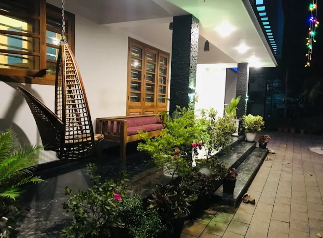 Cozy Nest Homestay in Thokkupara, Kannan Devan Hills, Kerala 685612 - photo 10