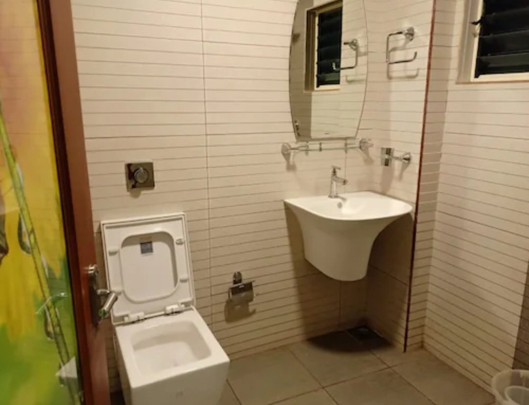 Hotel Gurubhavan in Ikka Nagar, Munnar, Kerala 685612 - photo 3