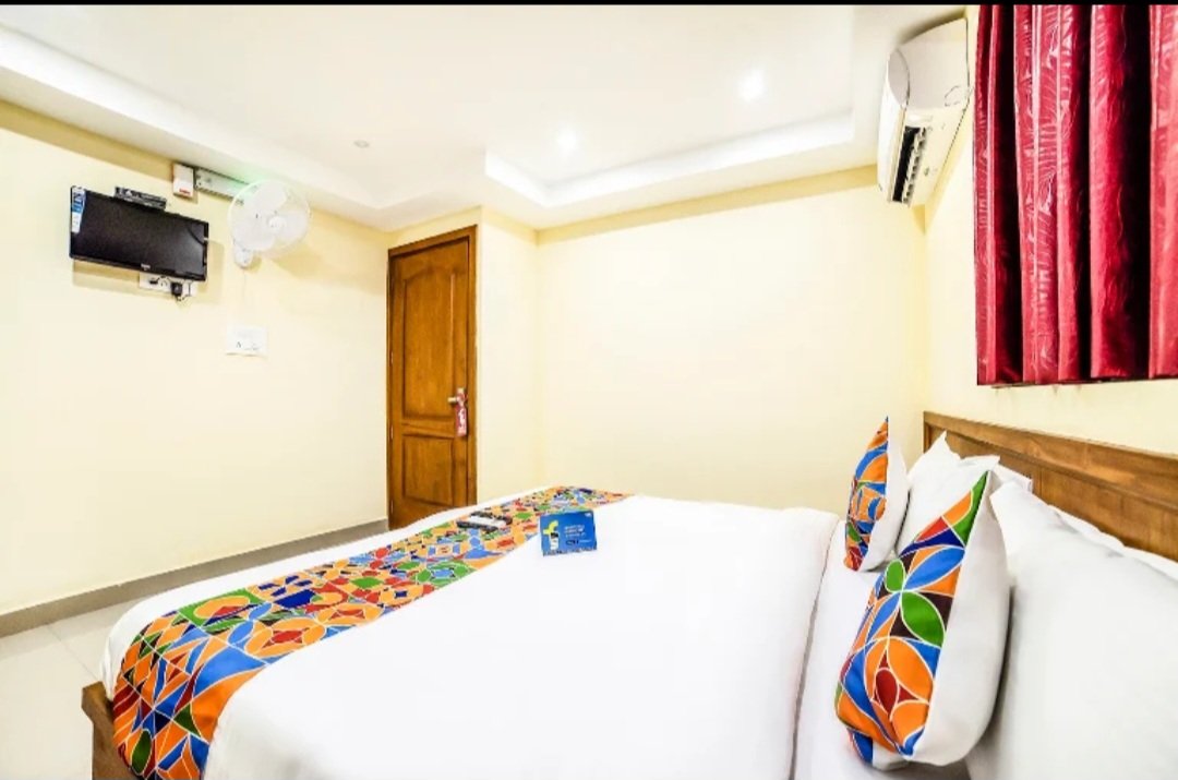 FabHotel Ghala Residency Inn in Choornikkara, Aluva, Keralam 683106 - photo 15