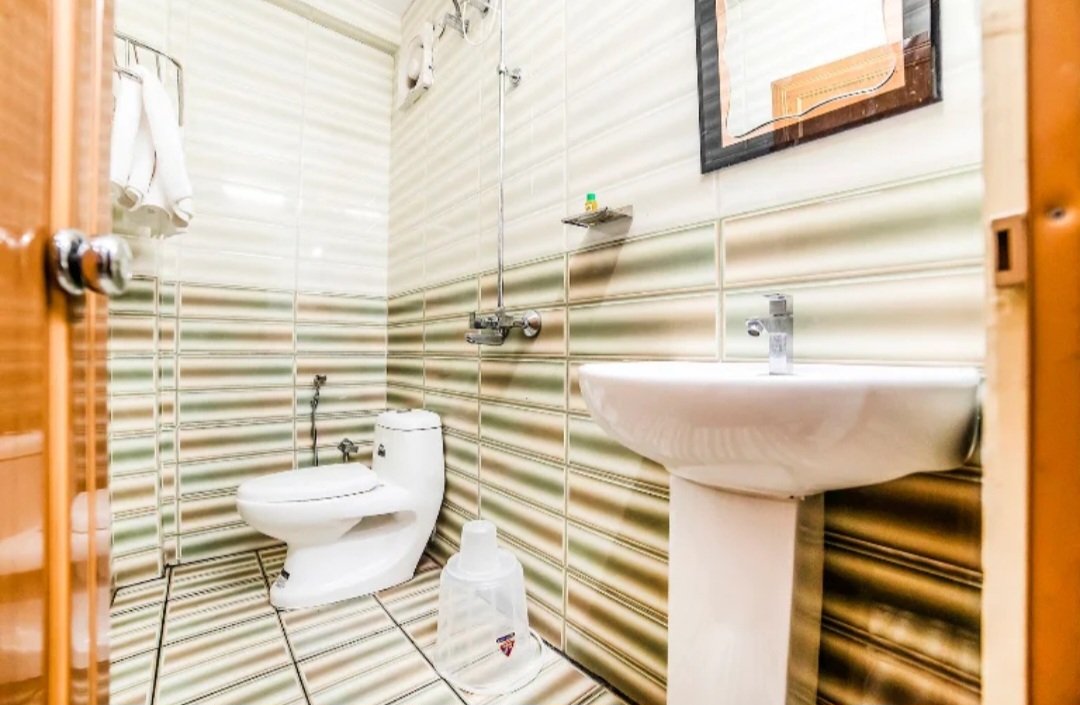 FabHotel Ghala Residency Inn in Choornikkara, Aluva, Keralam 683106 - photo 10