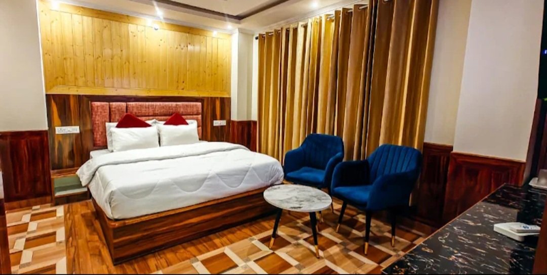 Hotel Divine Hills Shimla in New Totu, Totu, Shimla, Himachal Pradesh 171011 - photo 5