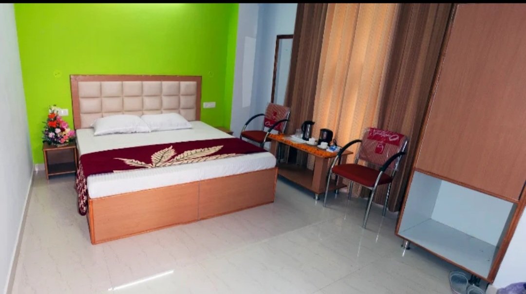 Hotel Divine Hills Shimla in New Totu, Totu, Shimla, Himachal Pradesh 171011 - photo 6