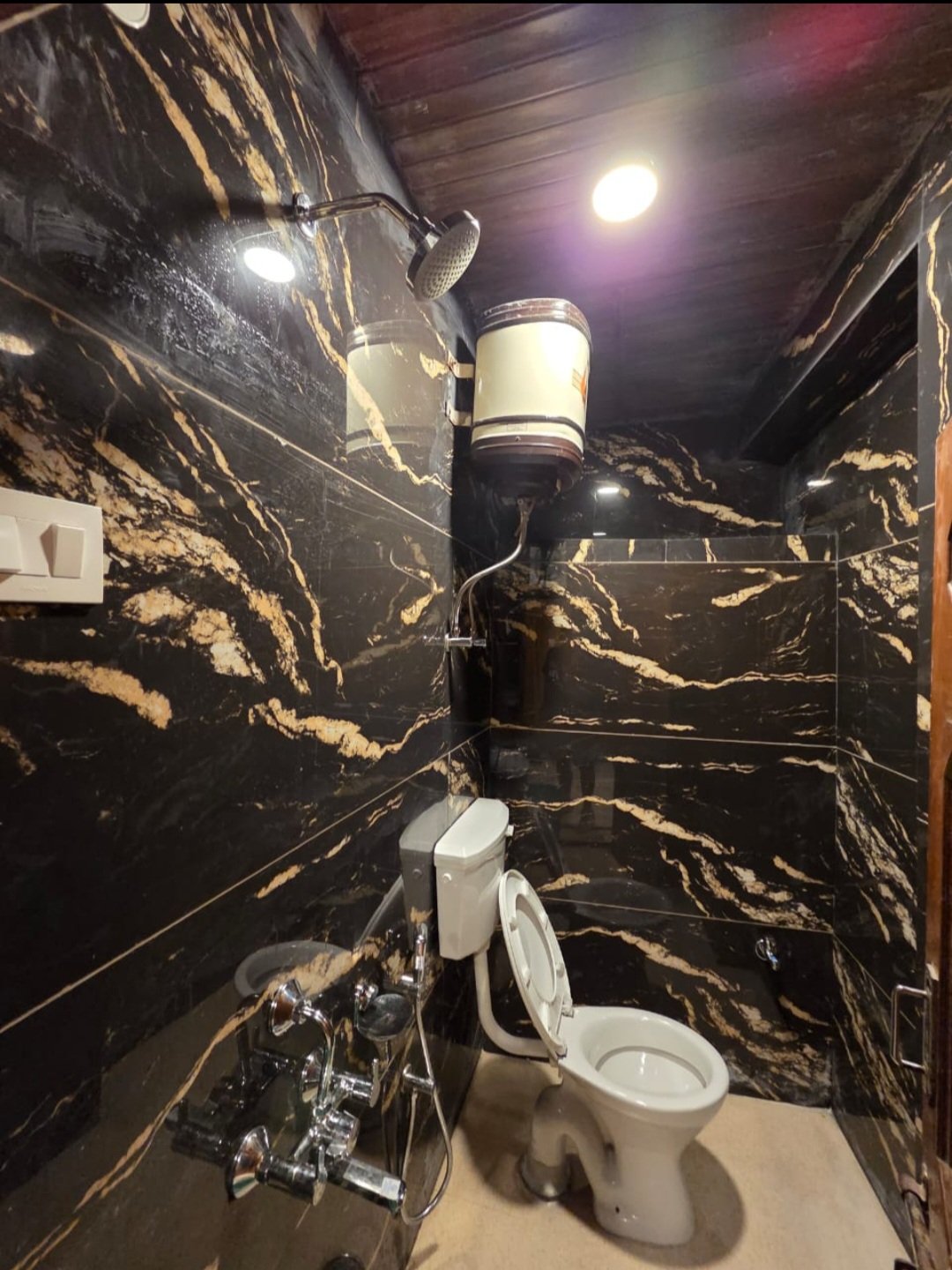 Mehdudia Guest House in Fingask Estate, Shimla, Himachal Pradesh 171001 - photo 12