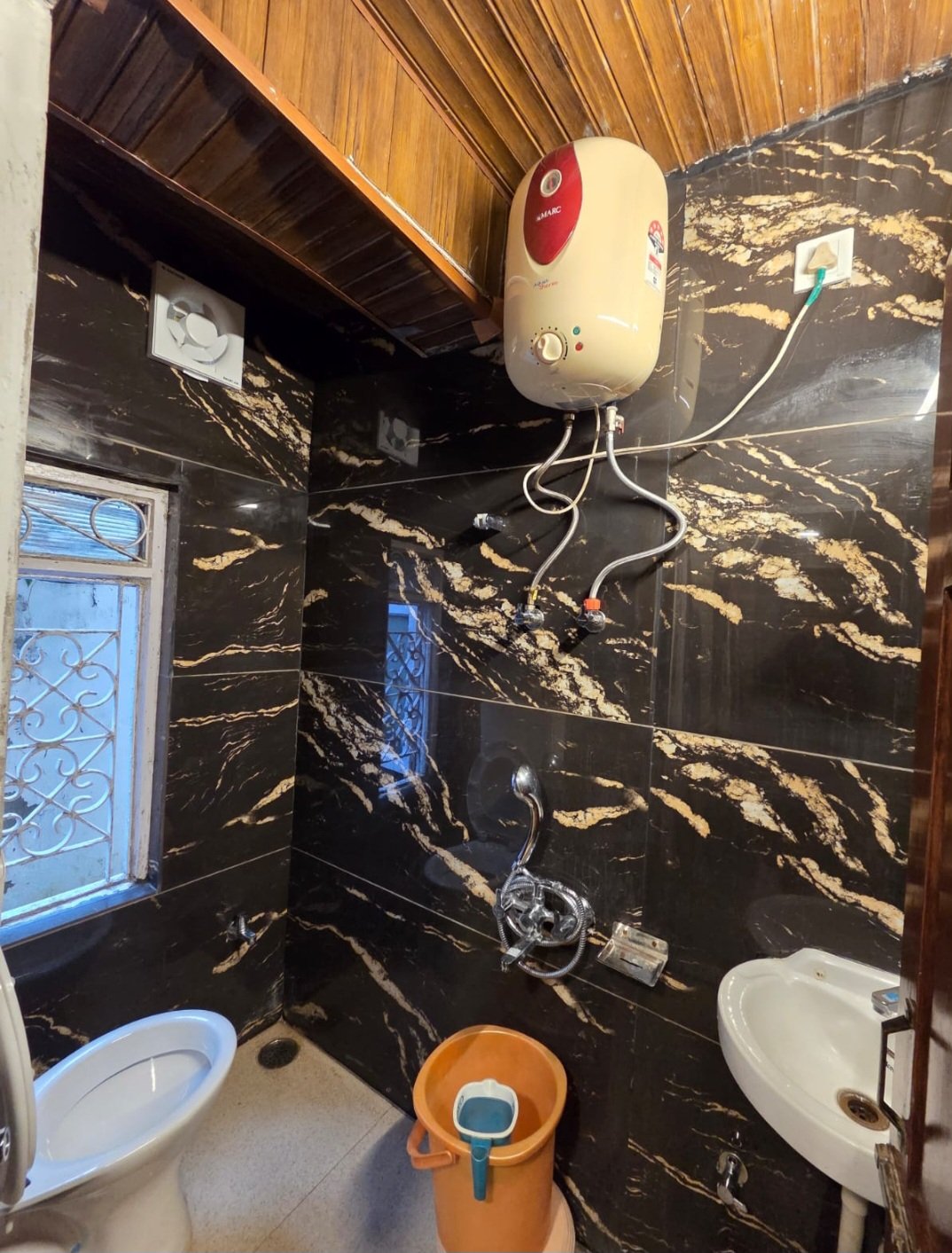 Mehdudia Guest House in Fingask Estate, Shimla, Himachal Pradesh 171001 - photo 13