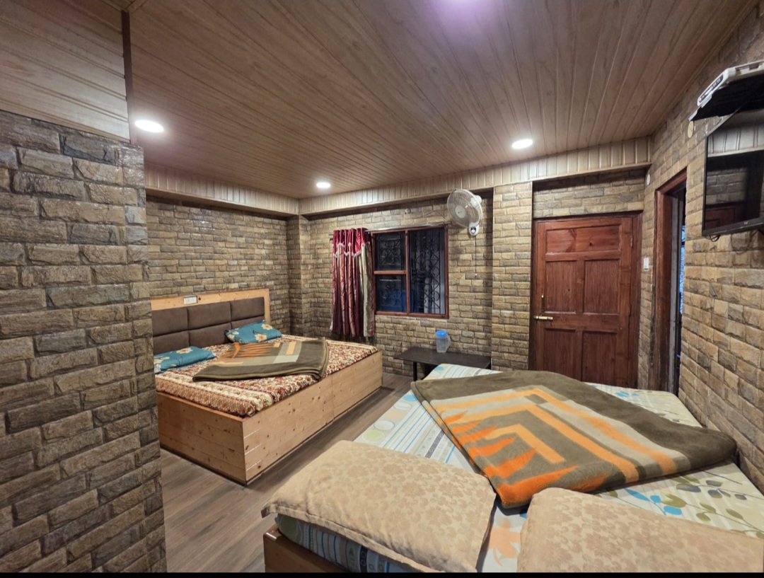 Mehdudia Guest House in Fingask Estate, Shimla, Himachal Pradesh 171001 - photo 4