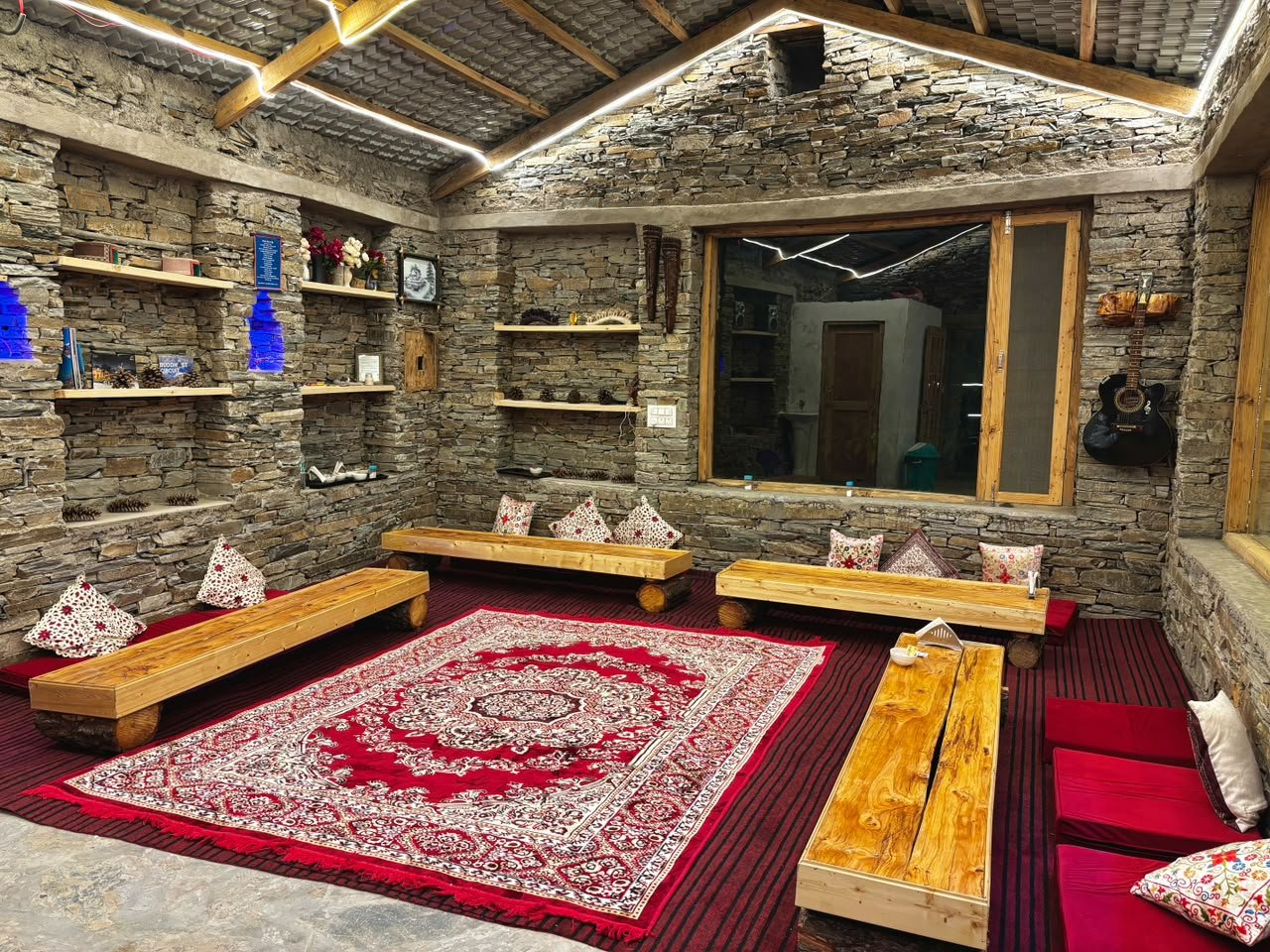 The Hideaway Chail in 263G+25, Kufri - Chail Rd, Bhalawag, Chail, Himachal Pradesh 173217 - photo 3