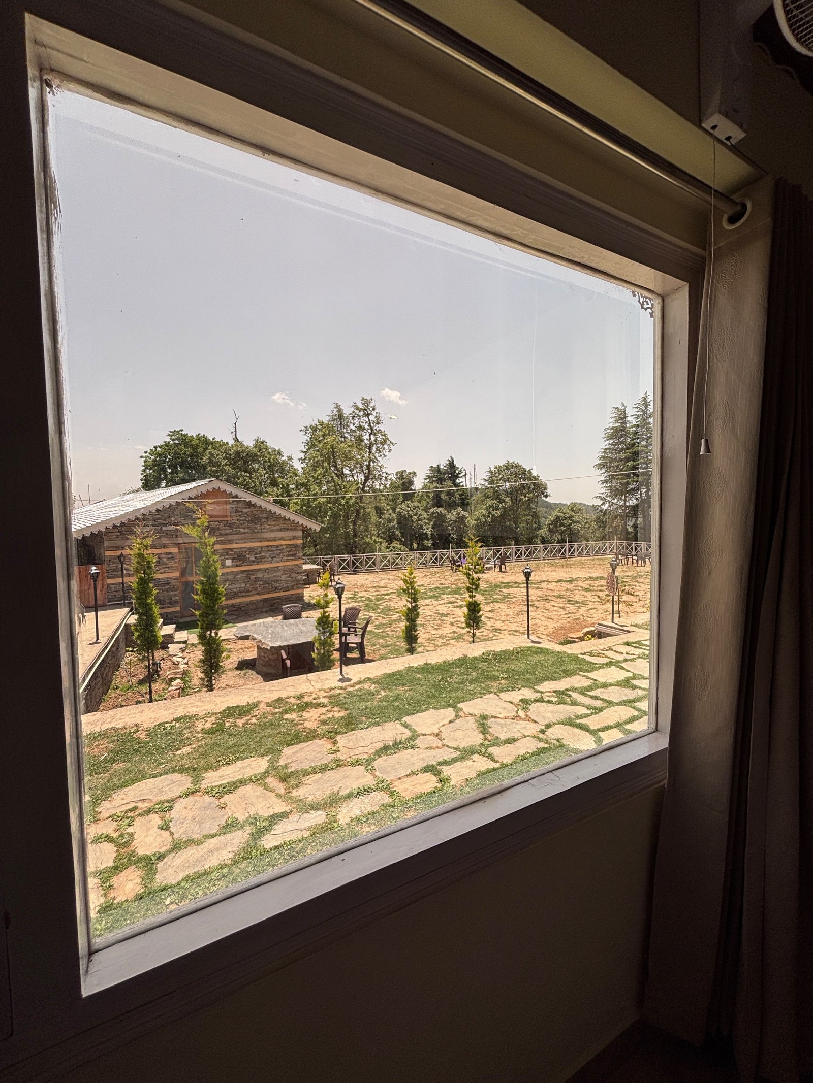 The Hideaway Chail in 263G+25, Kufri - Chail Rd, Bhalawag, Chail, Himachal Pradesh 173217 - photo 12