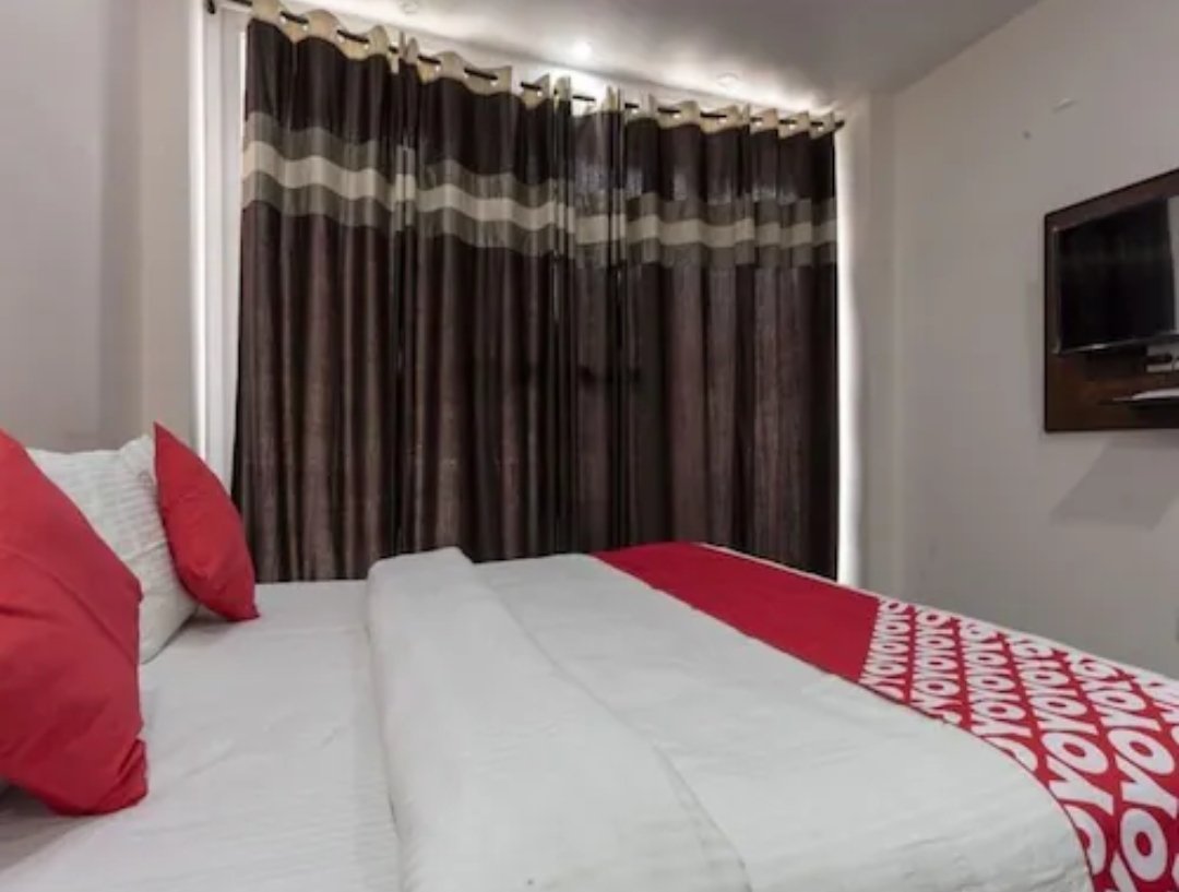 Diamond Vishali in Vishali Hotel, Gandhi Nagar, Kullu, Himachal Pradesh 175101 - photo 4